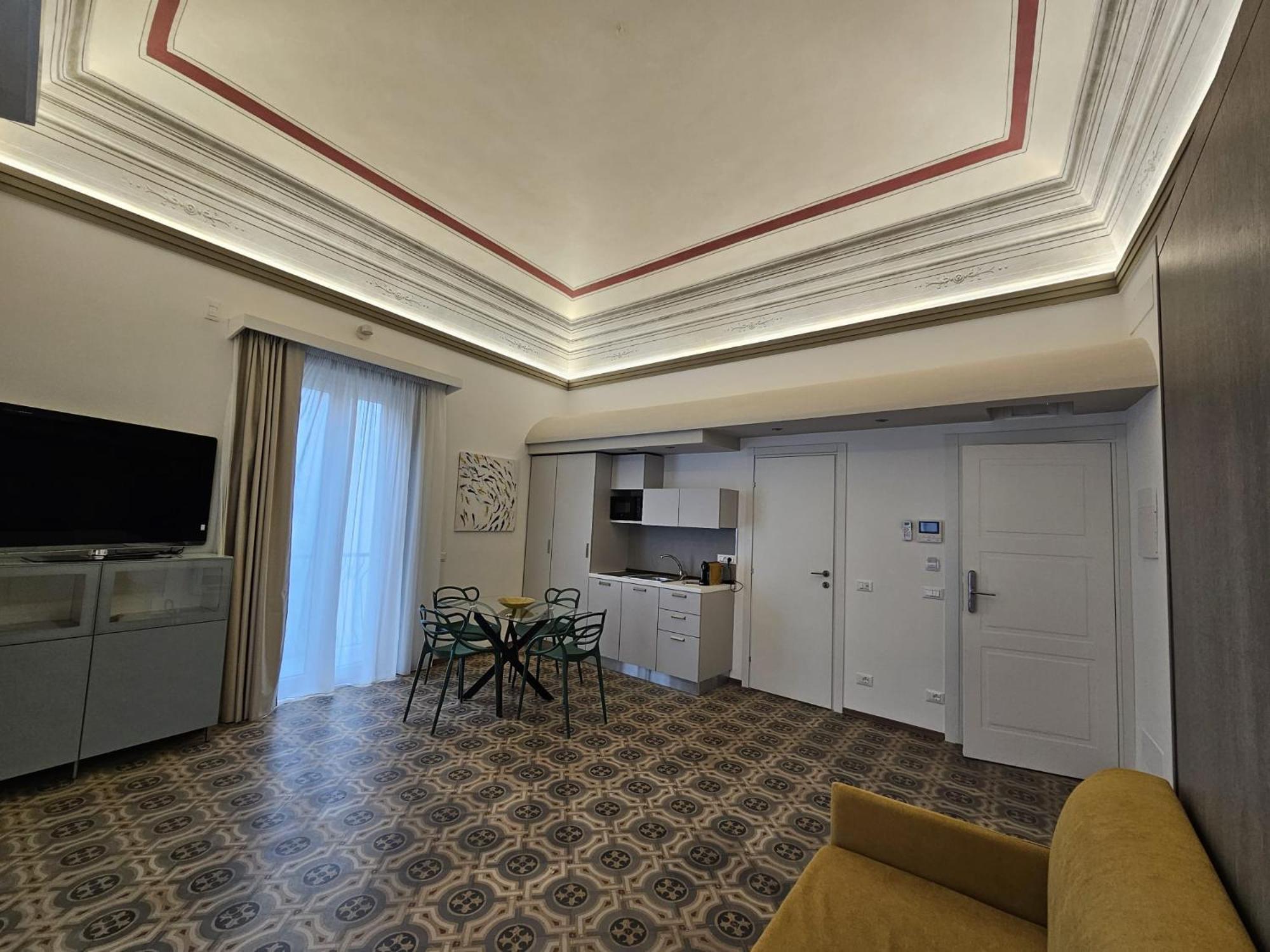 Villa Di Giorgi Apartments Center 切法卢 外观 照片