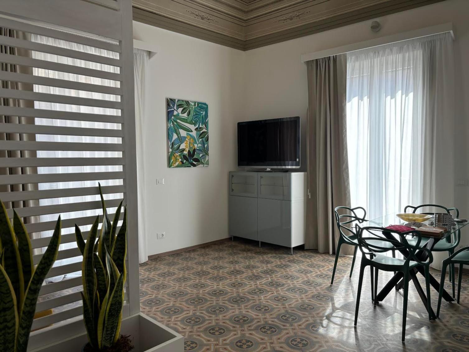 Villa Di Giorgi Apartments Center 切法卢 外观 照片