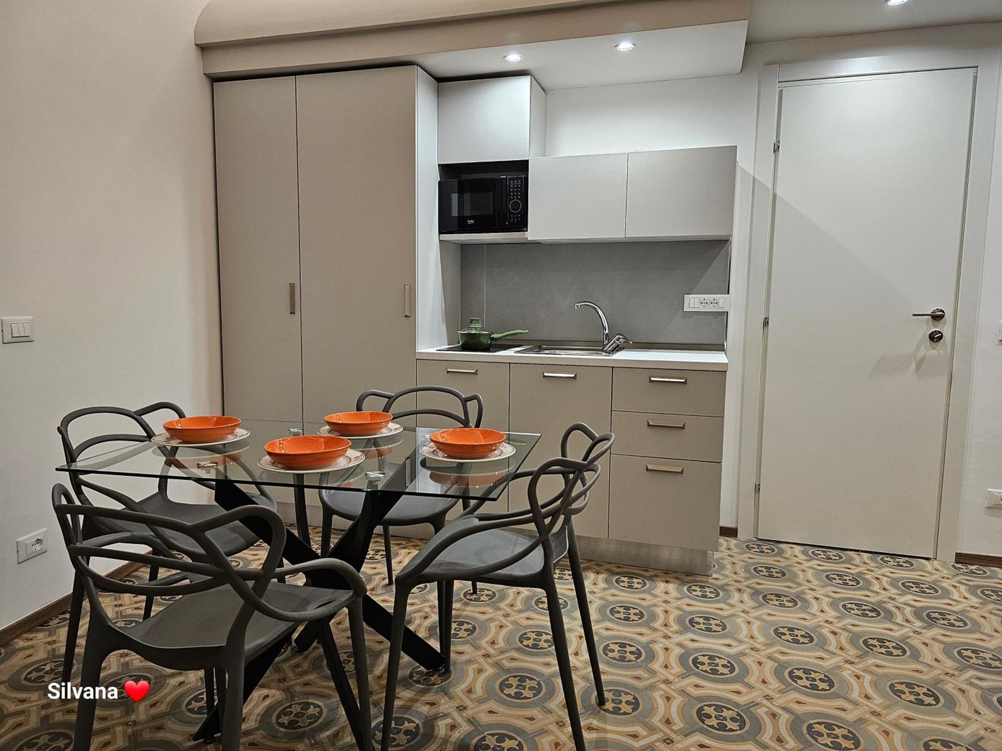 Villa Di Giorgi Apartments Center 切法卢 外观 照片