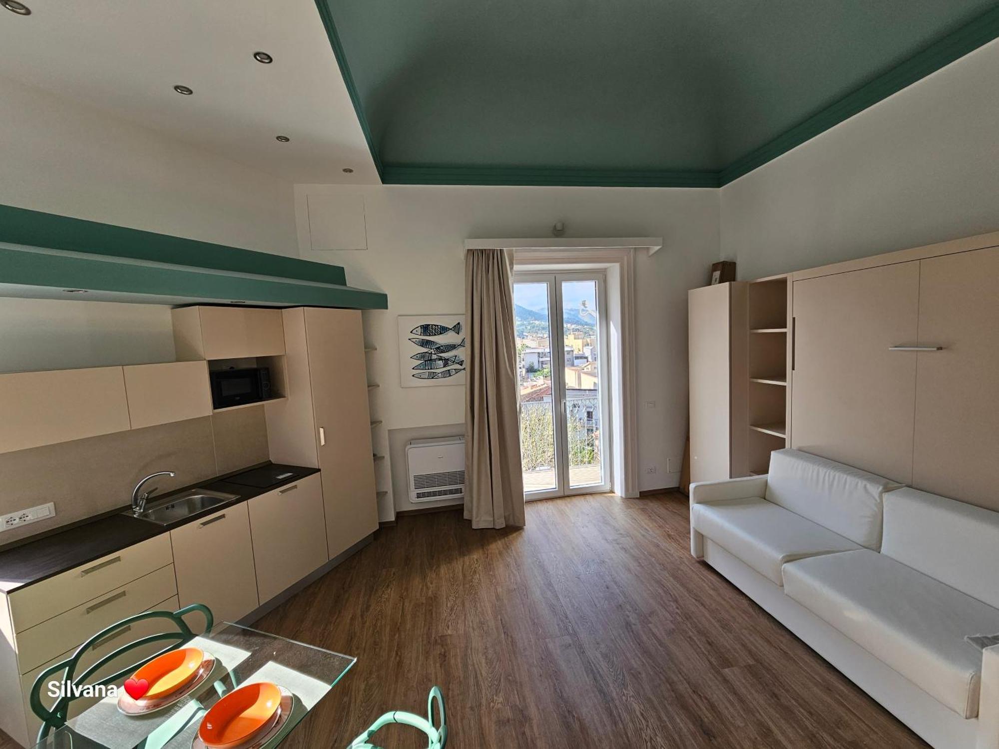 Villa Di Giorgi Apartments Center 切法卢 外观 照片