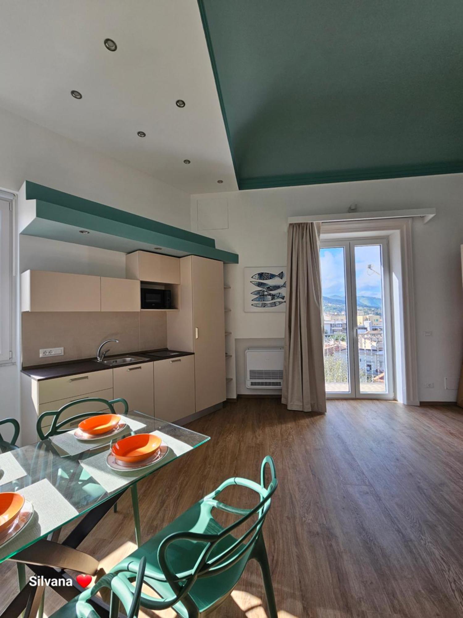 Villa Di Giorgi Apartments Center 切法卢 外观 照片
