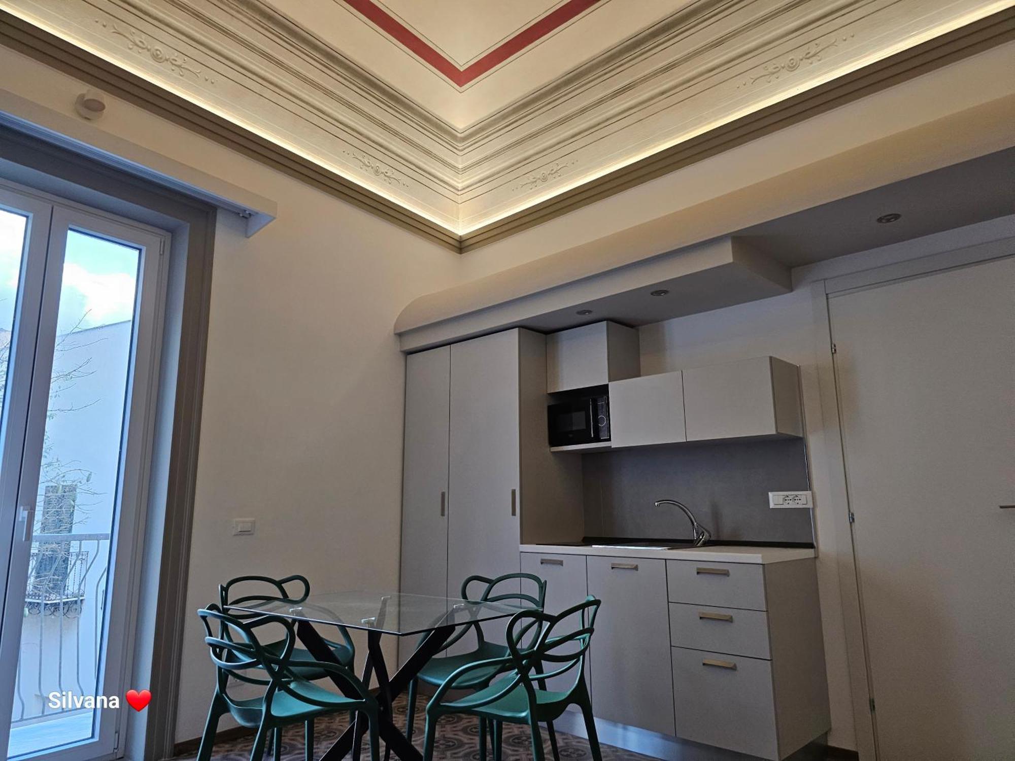 Villa Di Giorgi Apartments Center 切法卢 外观 照片