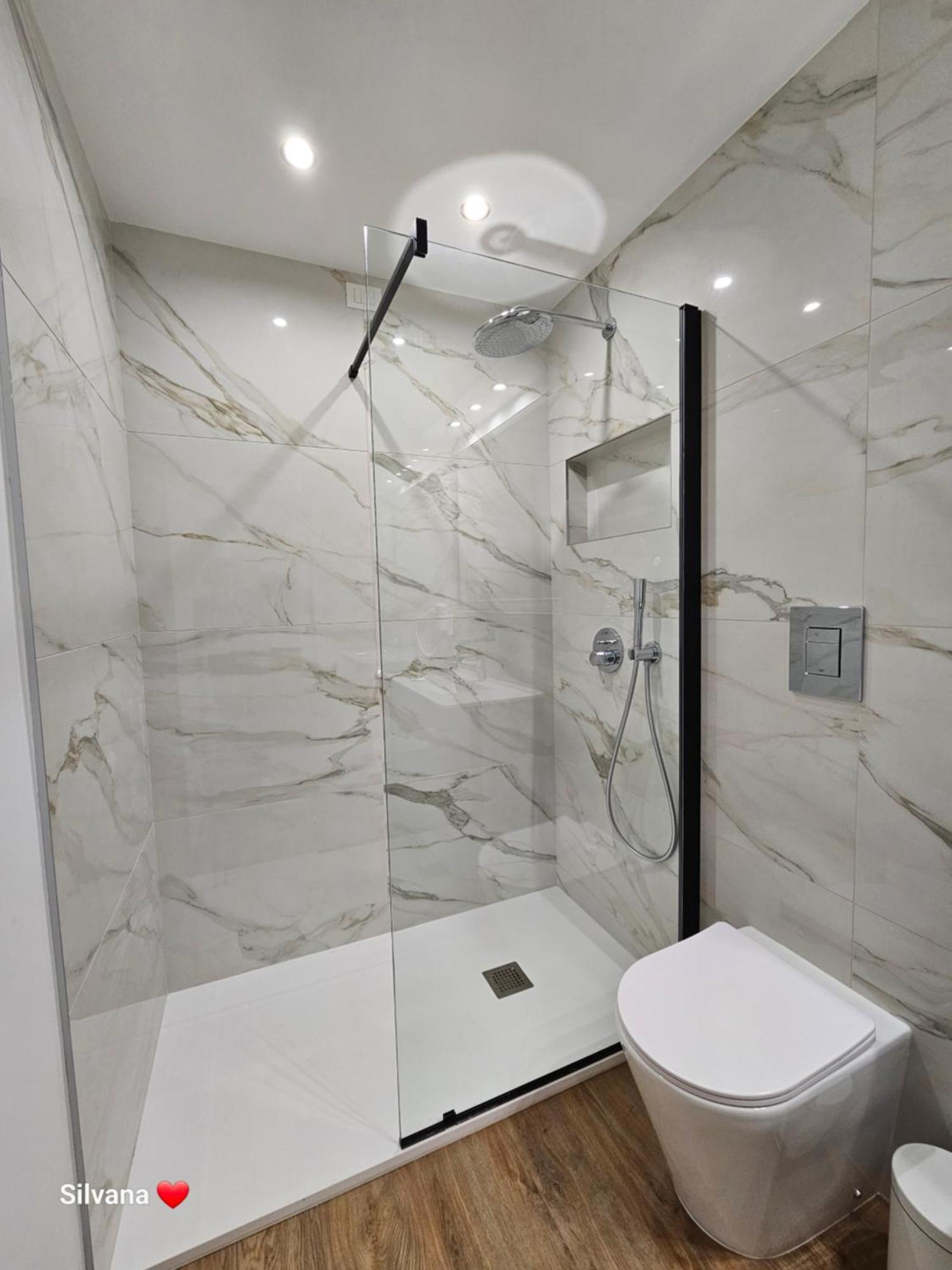 Villa Di Giorgi Apartments Center 切法卢 外观 照片