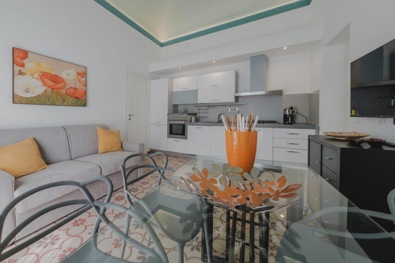 Villa Di Giorgi Apartments Center 切法卢 外观 照片