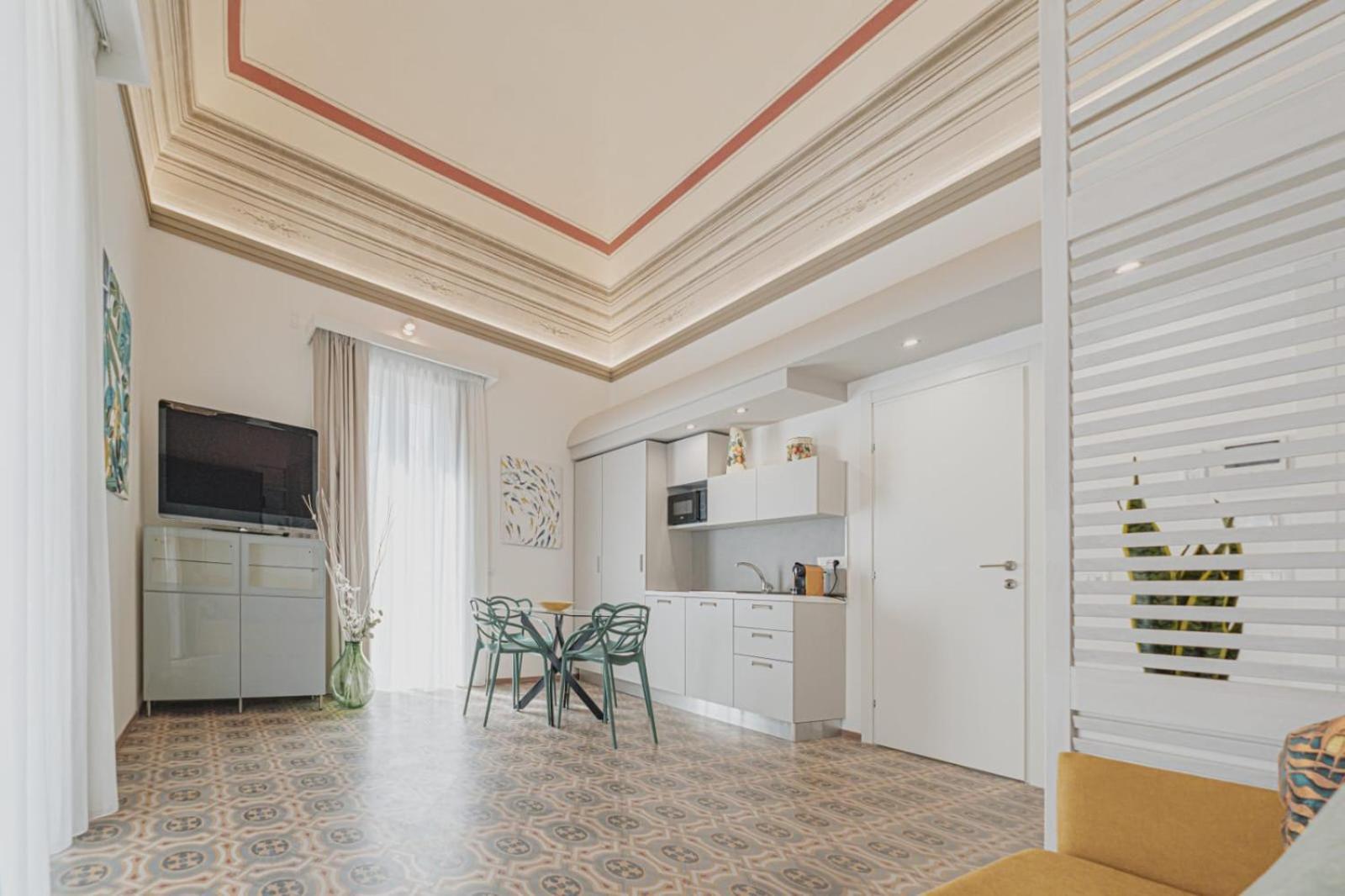 Villa Di Giorgi Apartments Center 切法卢 外观 照片